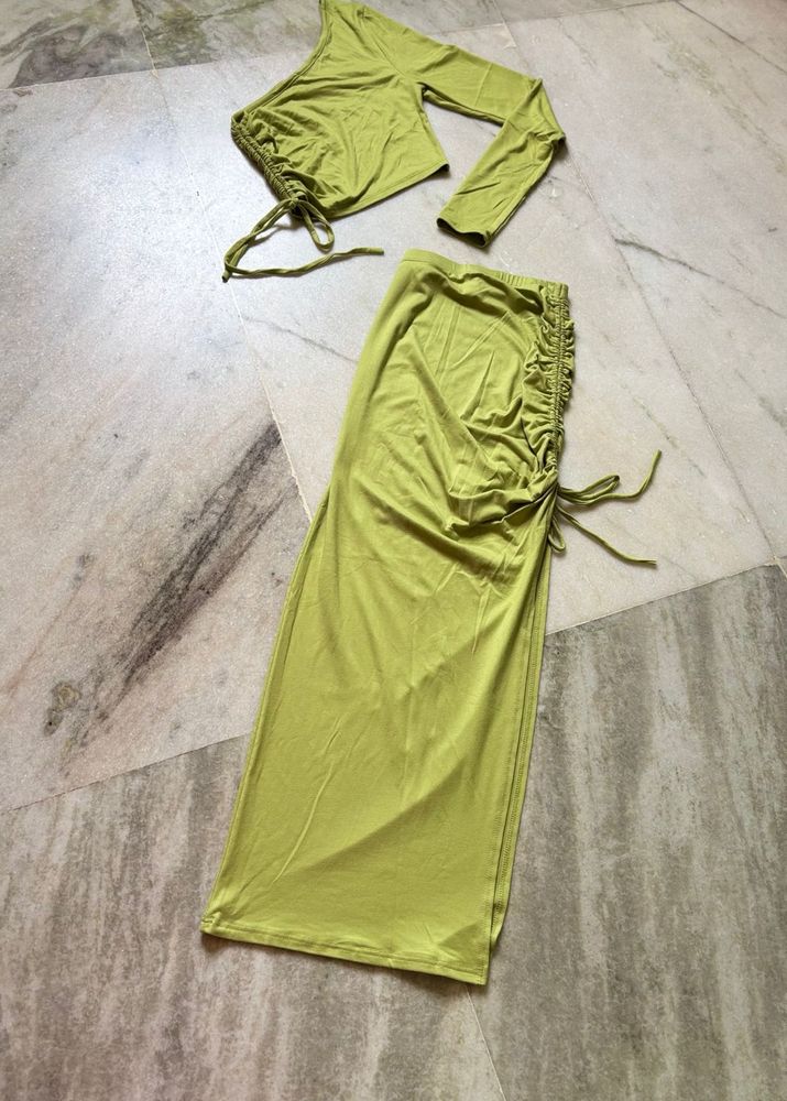 Green Two-Piece Set