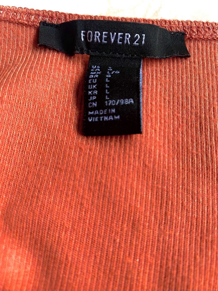 Forever 21 Ribbed Top - L