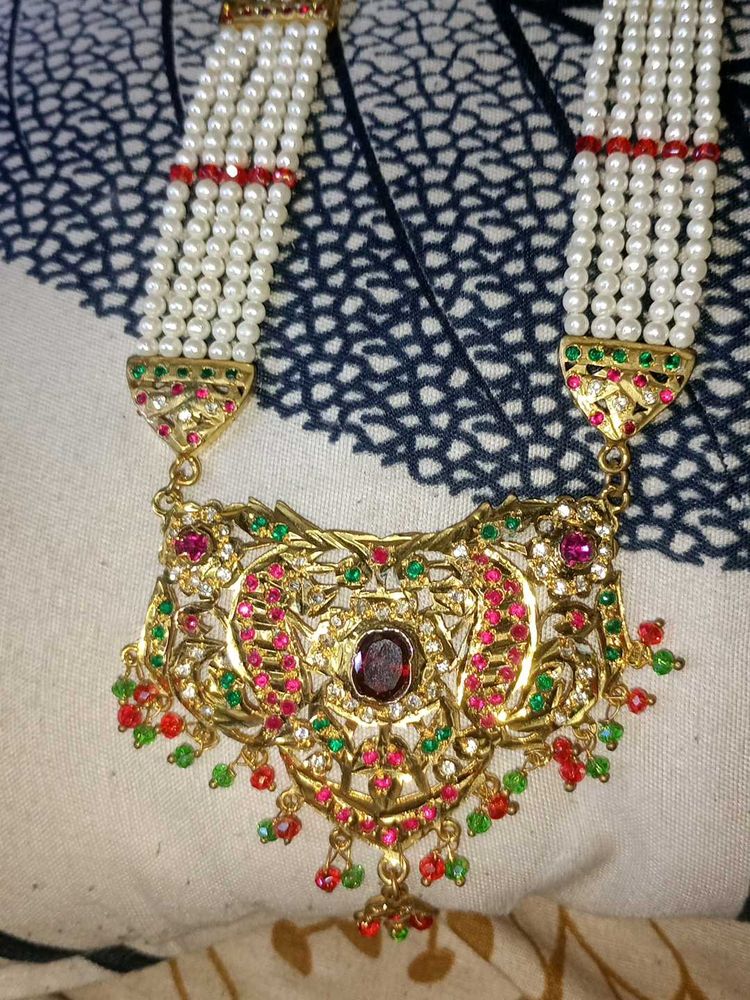 Chanan Neckless...