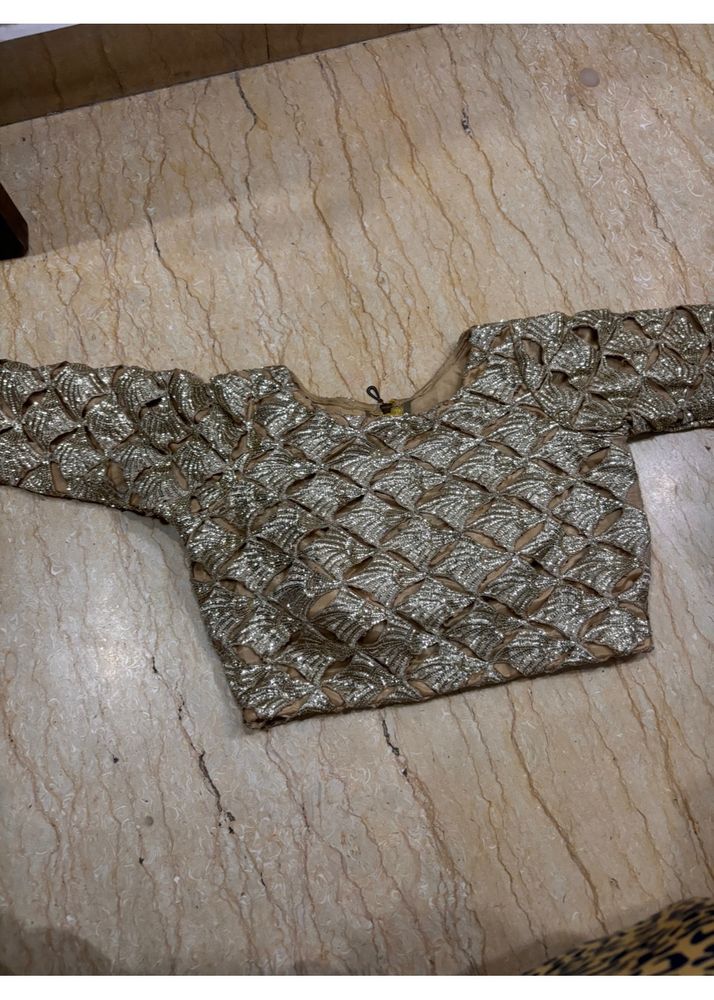 Beautiful Golden Padded Belause