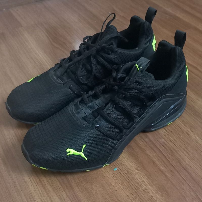 PUMA SPORTS SHOE  unwanted gift...used Once NO COI