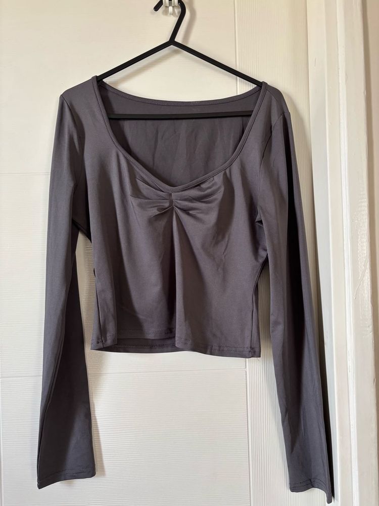 Long Sleeve Crop Top