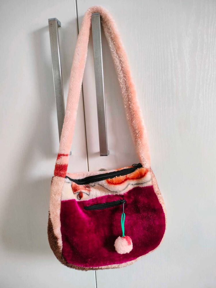 Woolen Shoulder Bag