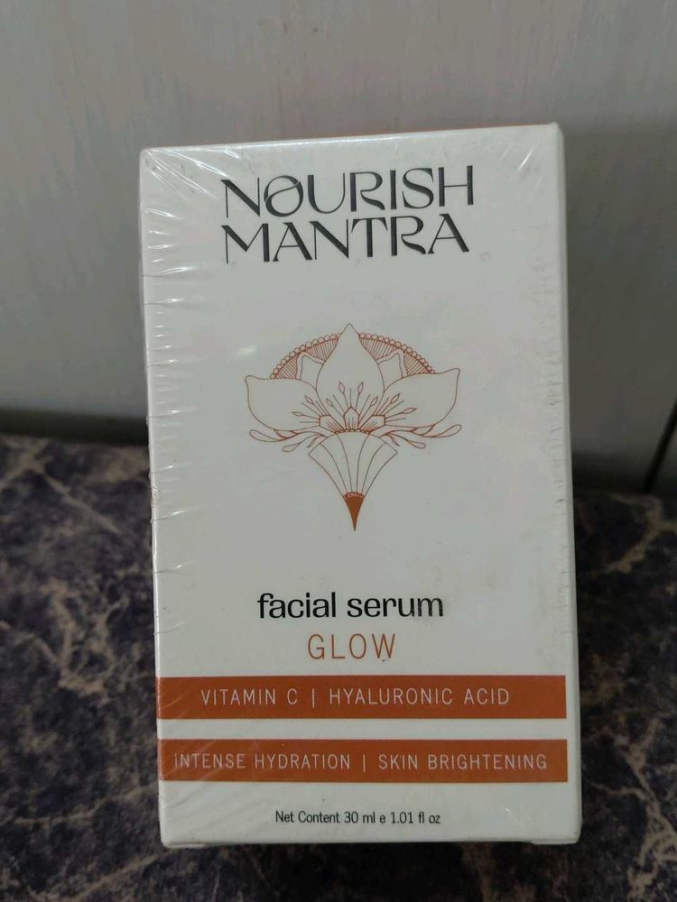 Nourish Mantra Facial Serum