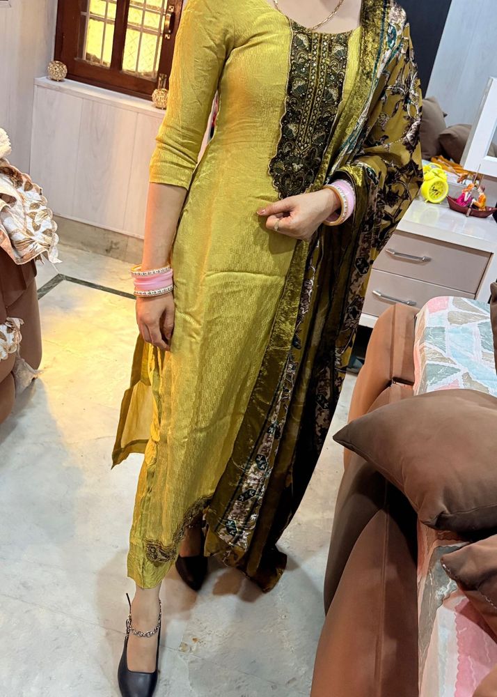 Elegant Kurta Set🎀🌻