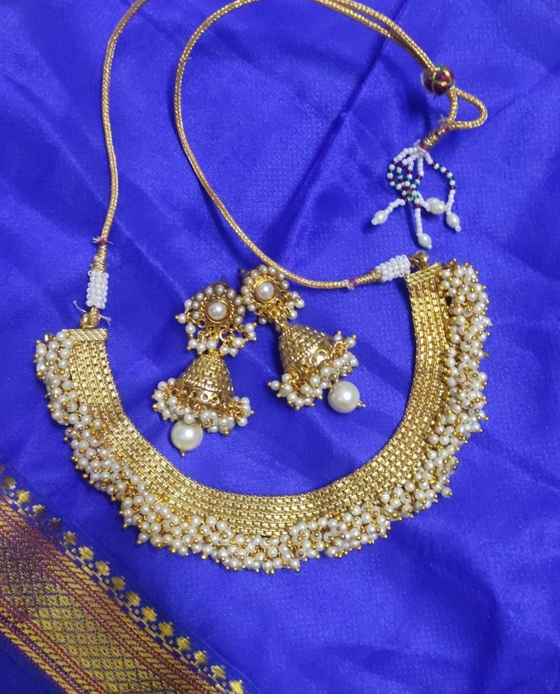 Cluster Pearls Necklace &amp; Jhumkas