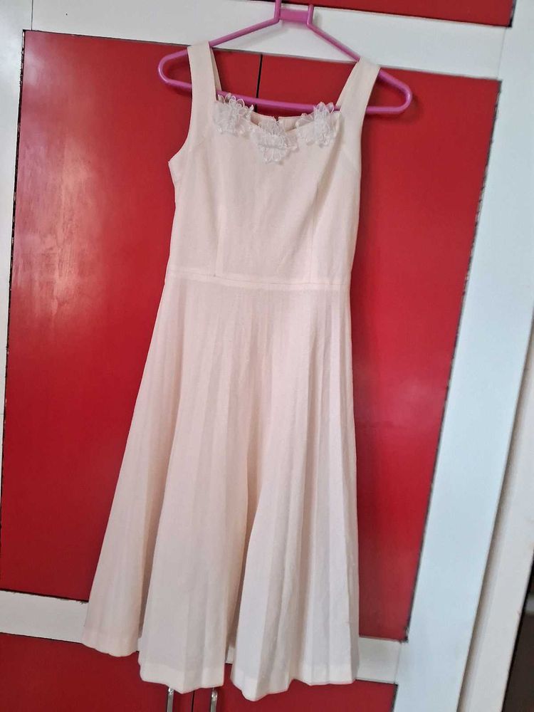 Vintage Cream Midi Dress