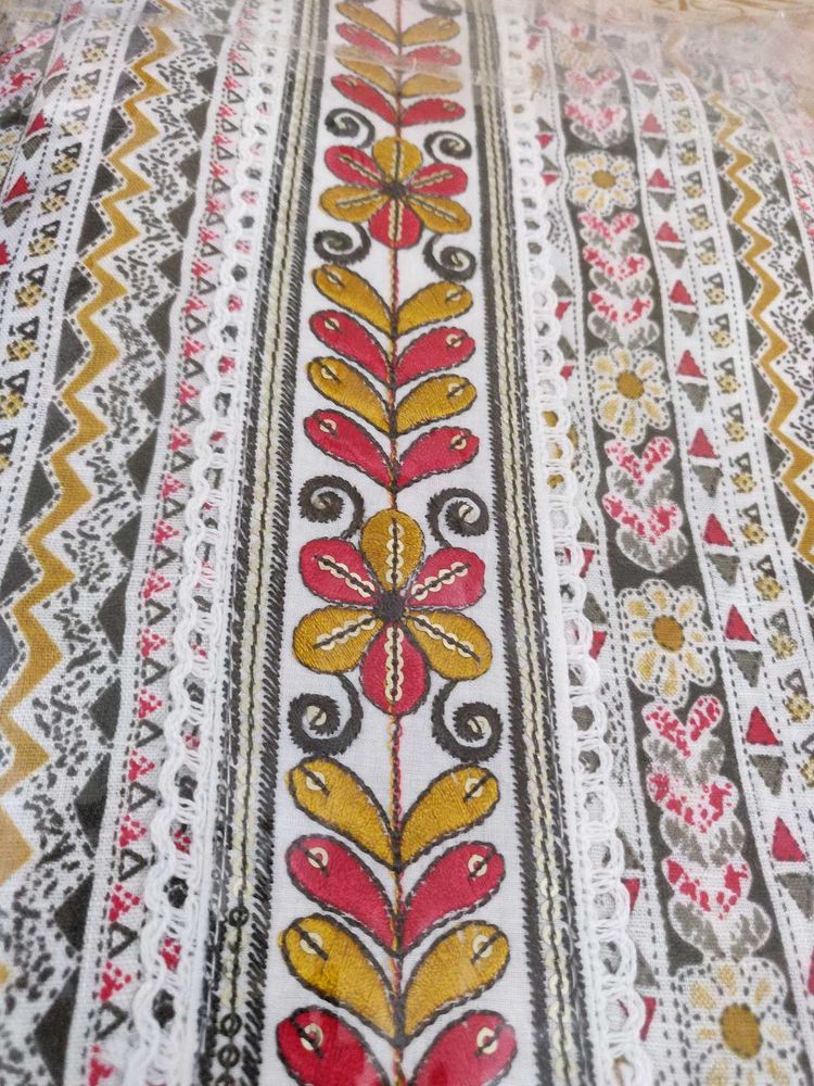 Boho Bloom – 3-Piece Unstitched Suit