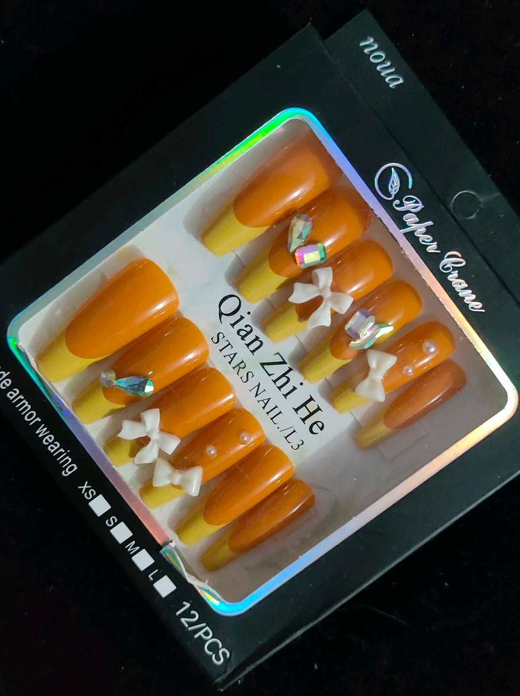 Aesthetic Handmade Stick-on Nails