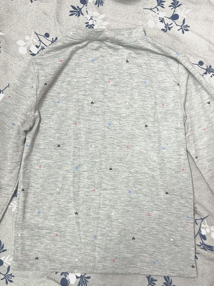 Teenage unisex winter clothes in new condition