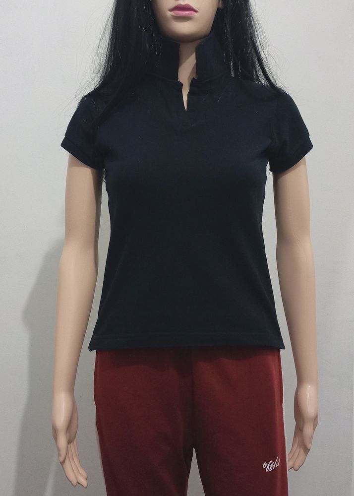 Brick Red Joggers with Black Short Polo Shirt