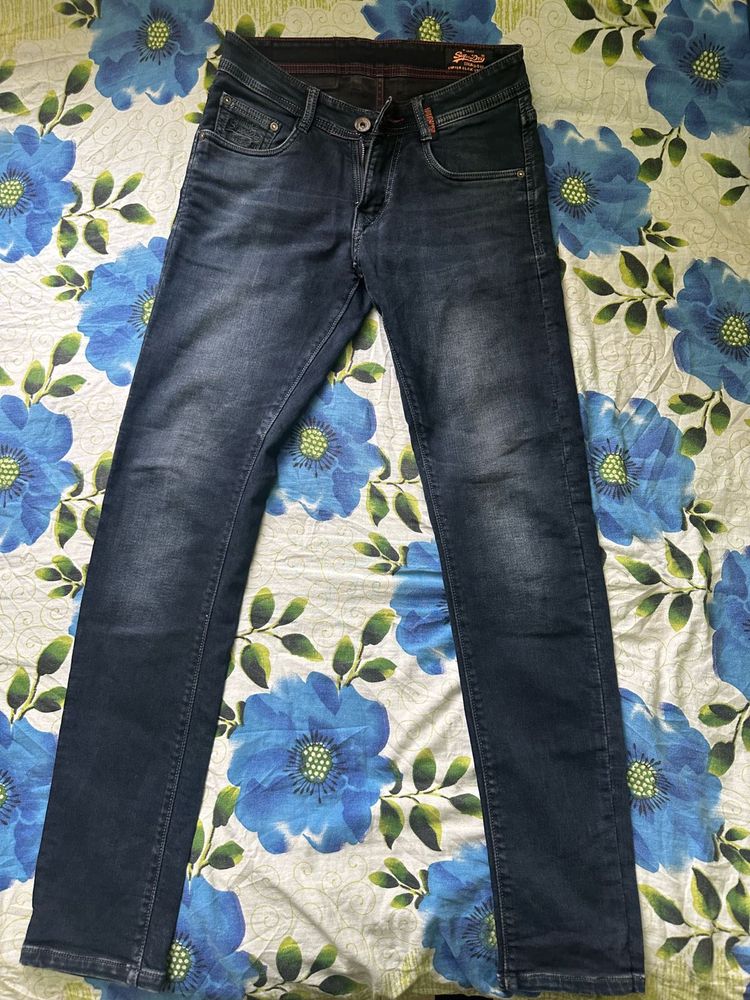 6 Branded Used Jeans