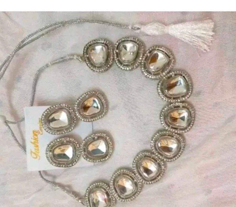 Kundan Jewellery