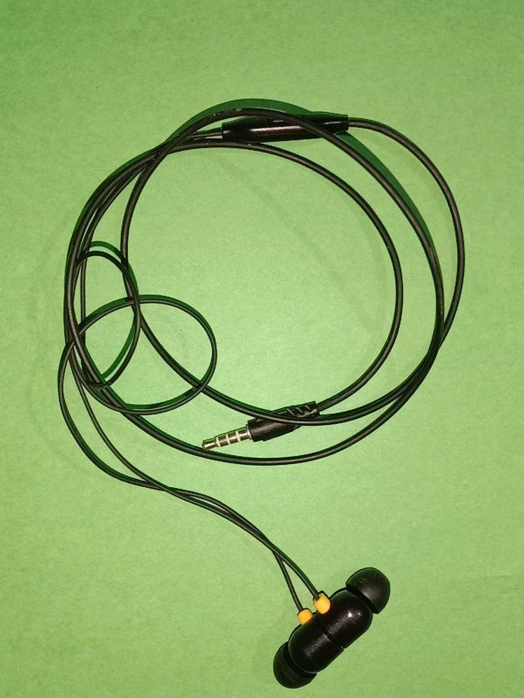 Ear Phone