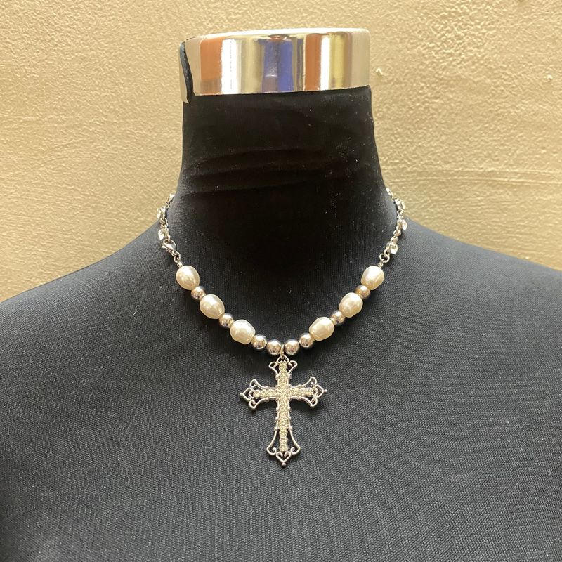 PRICE DROP Y2k Pinterest Rhinestone Cross Necklace