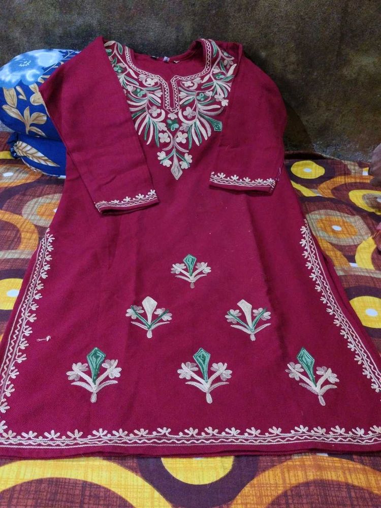 Ferel Embroidered Ethnic Kurta