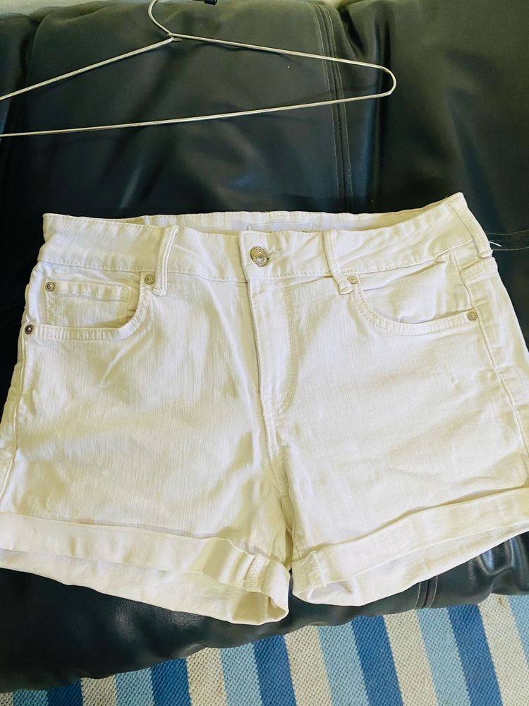 mango. White Denim Shorts