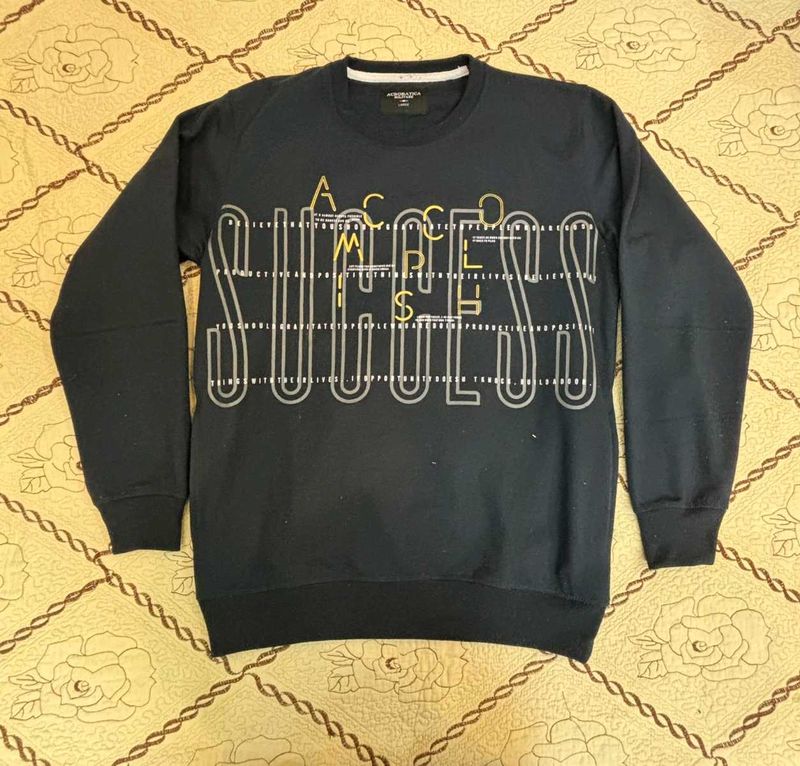 Success Graphic Sweatshirt