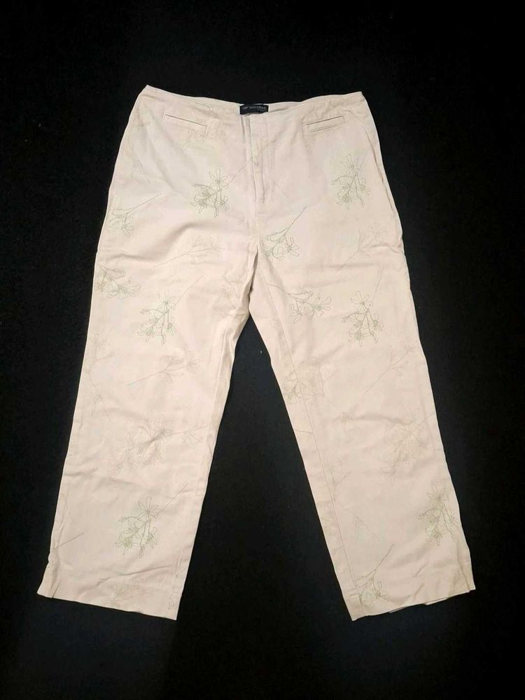 Floral Cropped Pants