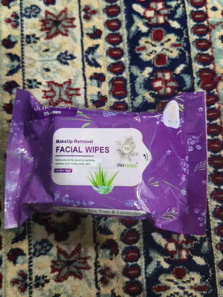 Facial Cleansing Wipes