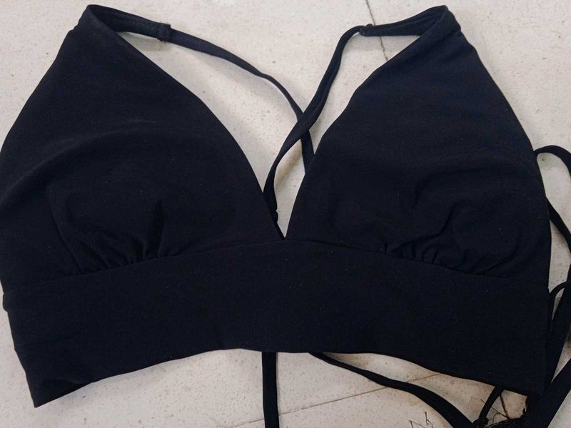 LAND&#39;S END Black Lace Up Bikini Top