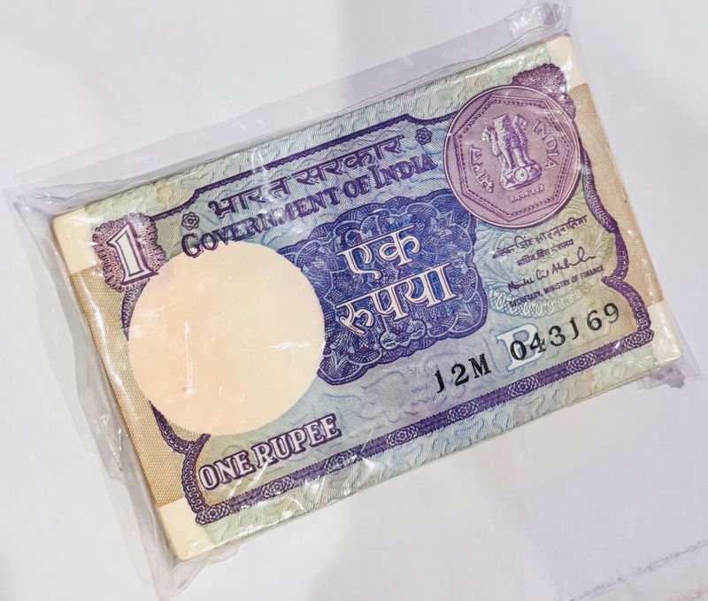 Rs-1 Indian Notes bundle of “hundred”.