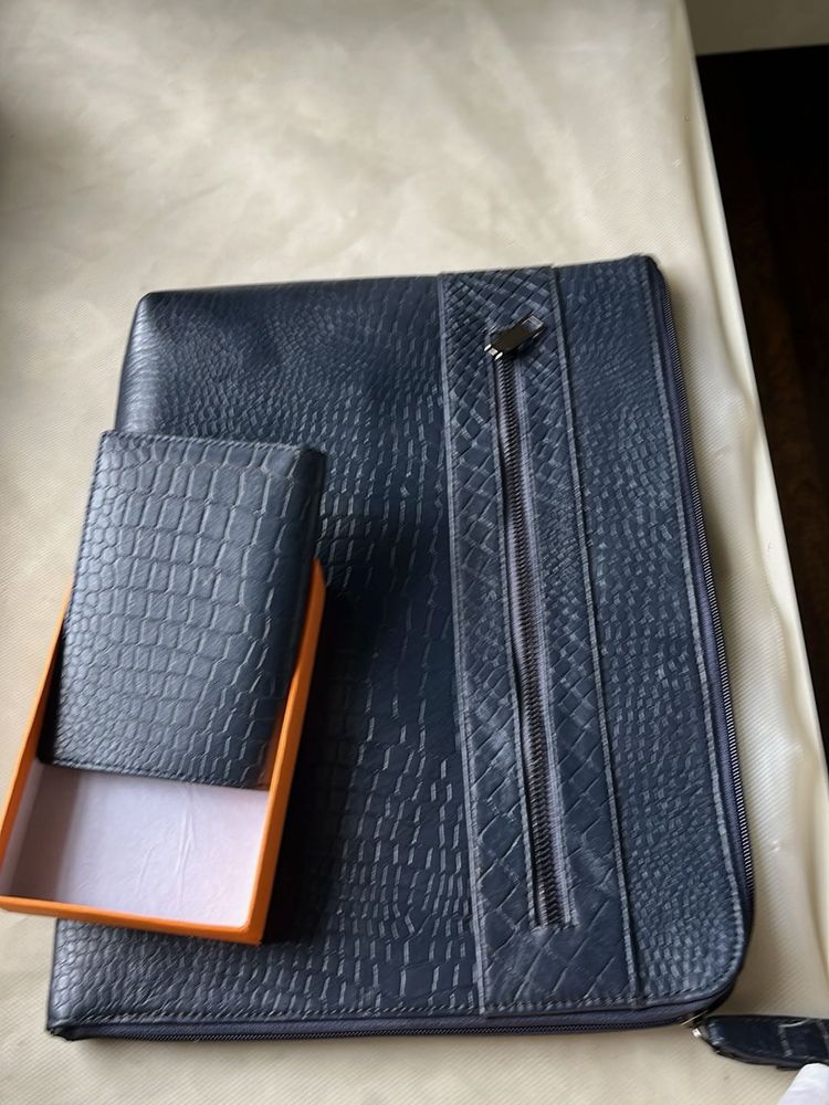 Wallet &amp; Folio Set