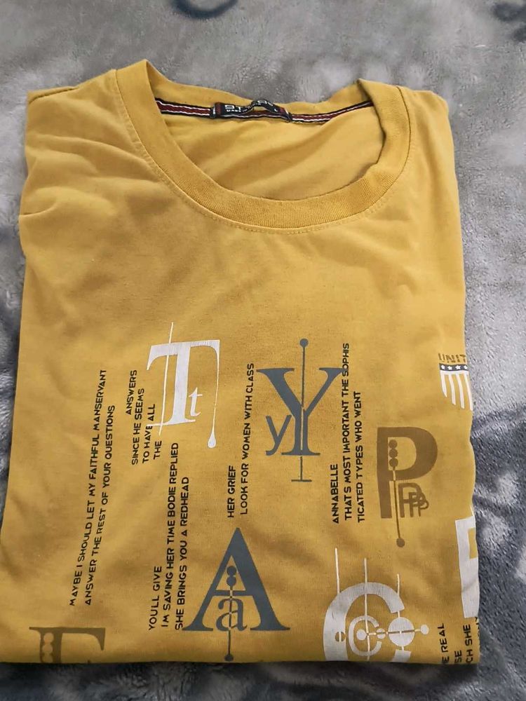 T-shirt