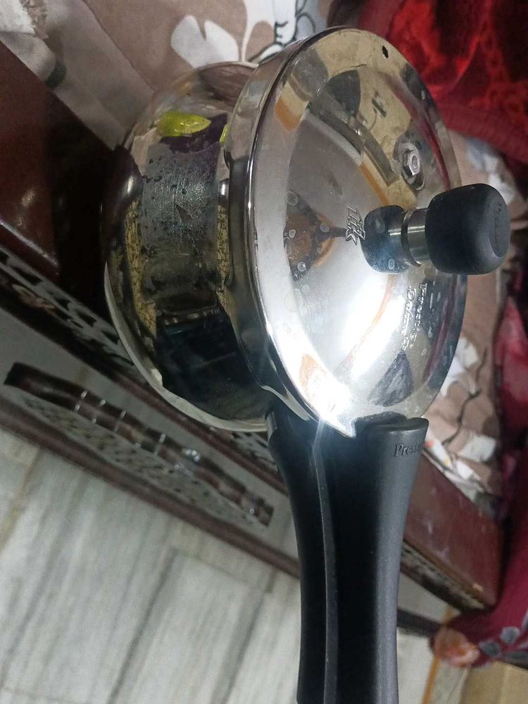 Prestige Pressure Cooker 2 litre