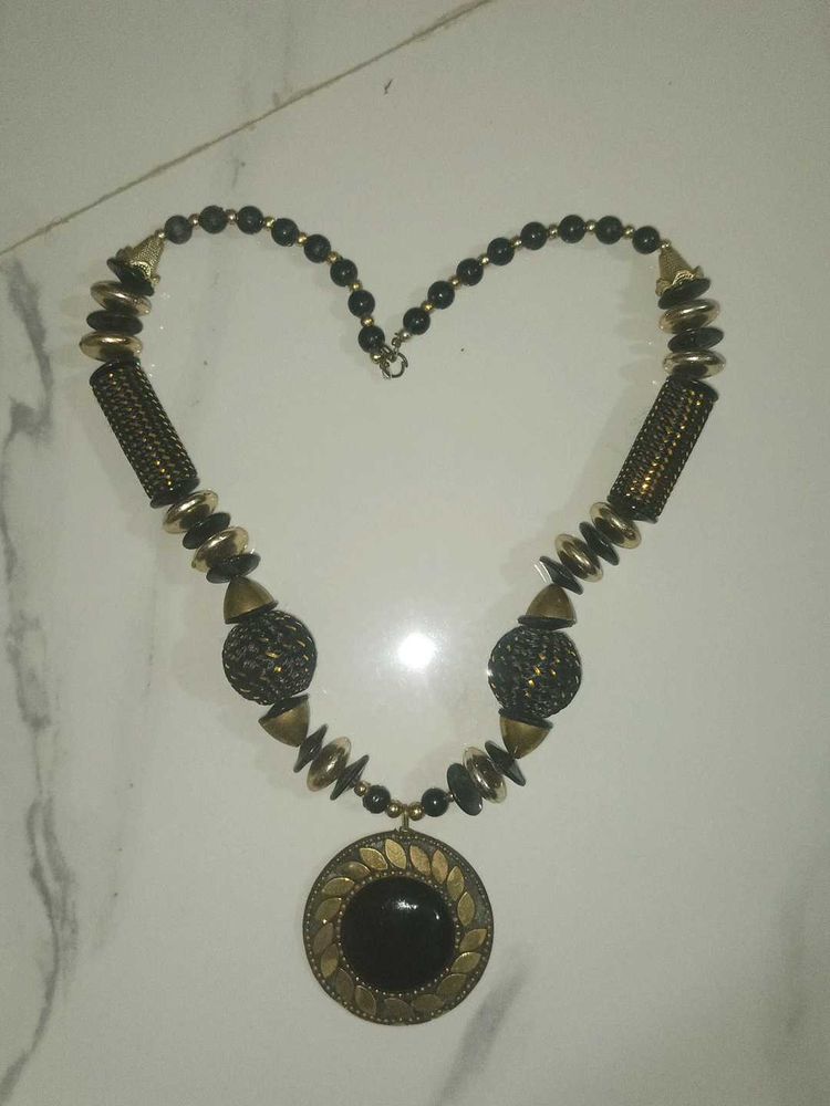Black And Gold Neck Piece
