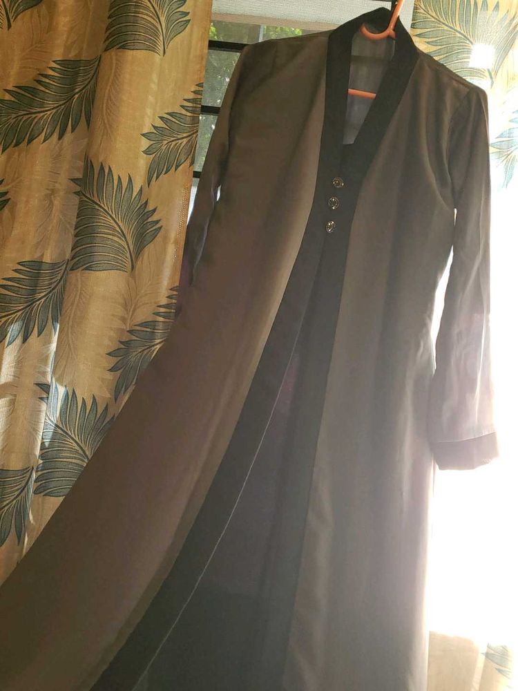 abaya in good condition