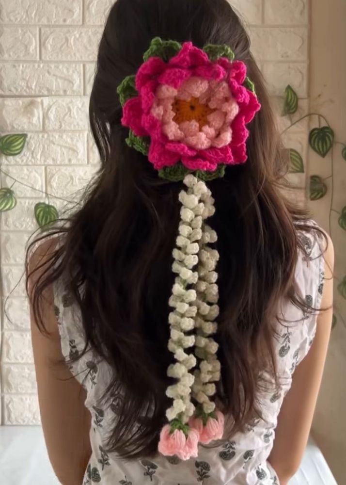 Floral Crochet Hair Gajra