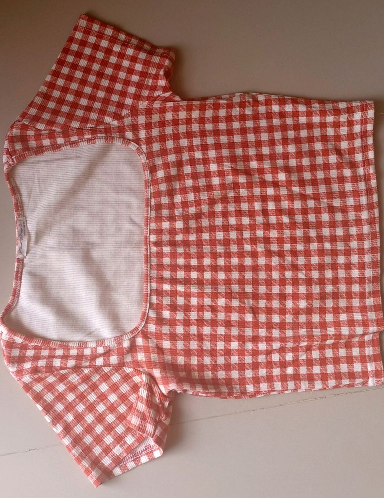 Women Crop Top