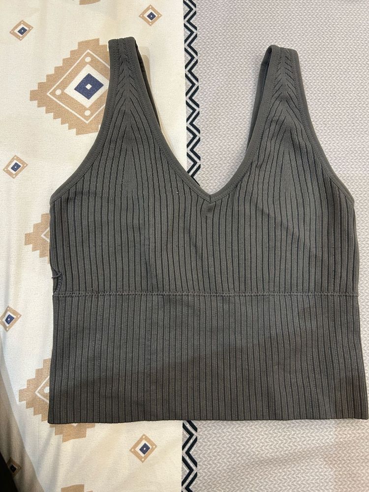 Ribbed V-Neck Crop Tank