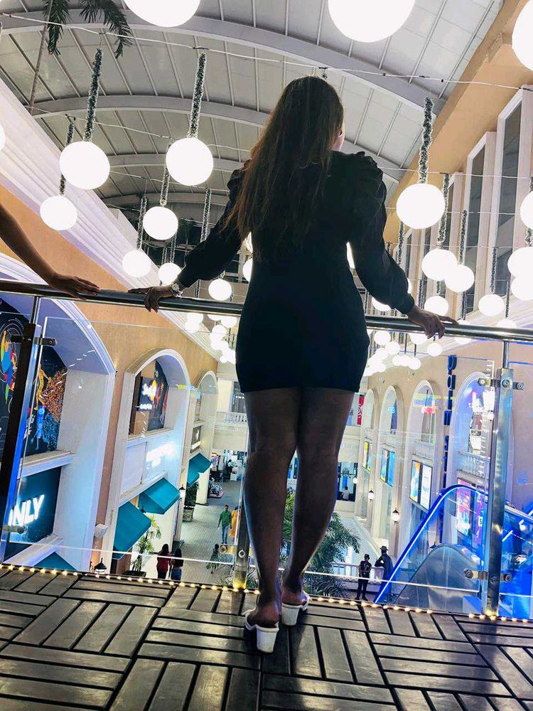 Chic Black Mini Bodycon Dress