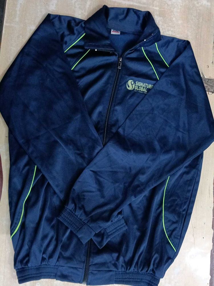 Signature Global Track Jacket