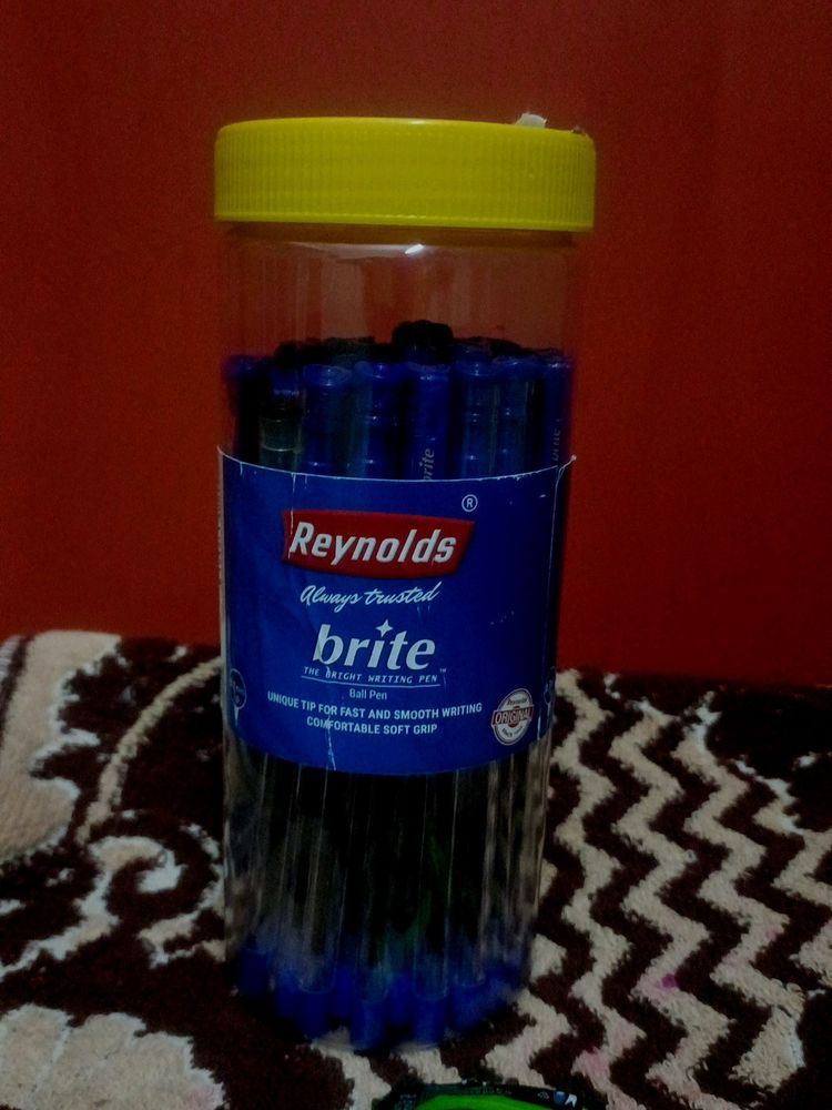 Reynolds Brite Pen 20 Blue And 4 Black Elkos