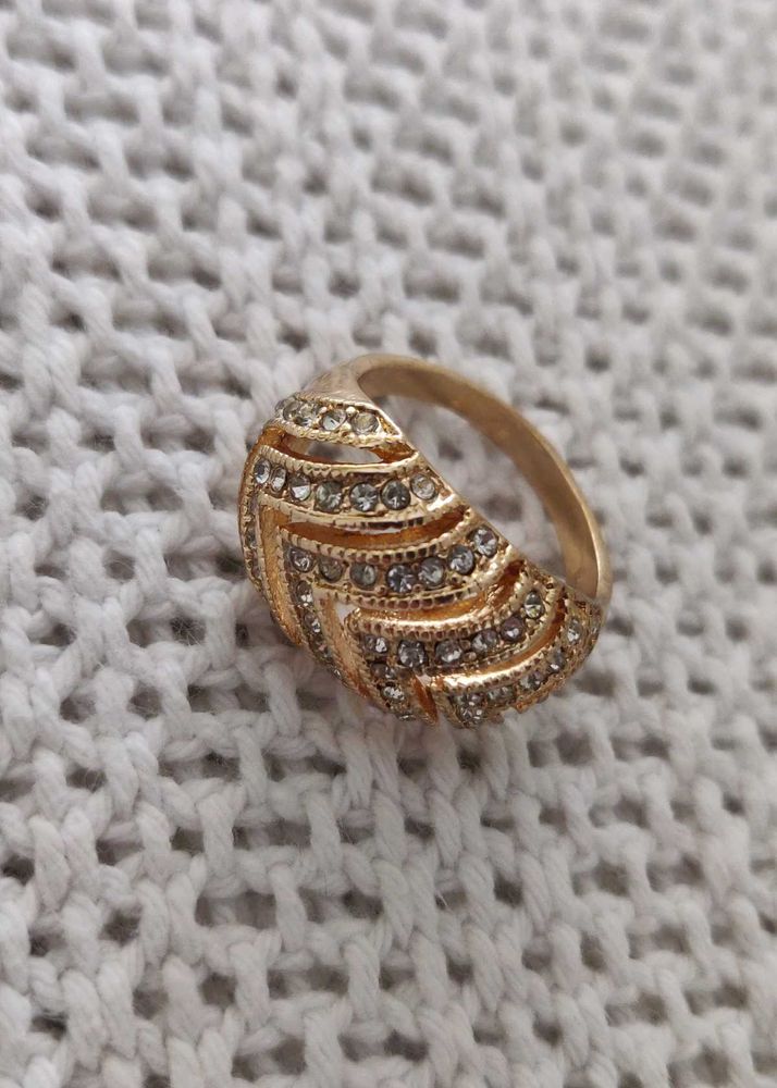 ROSE GOLD DAIMOND RING