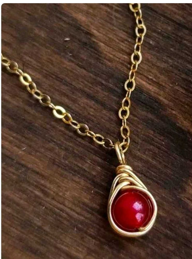 Red Stone Gold Chain Necklace