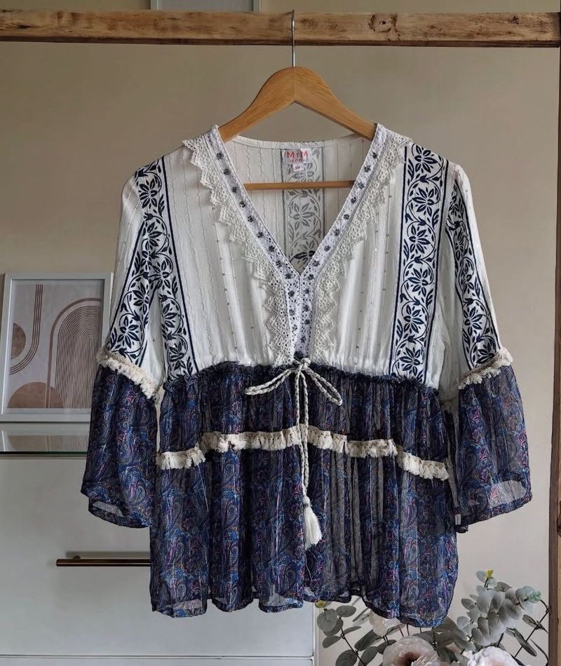 Pretty Flowy Top
