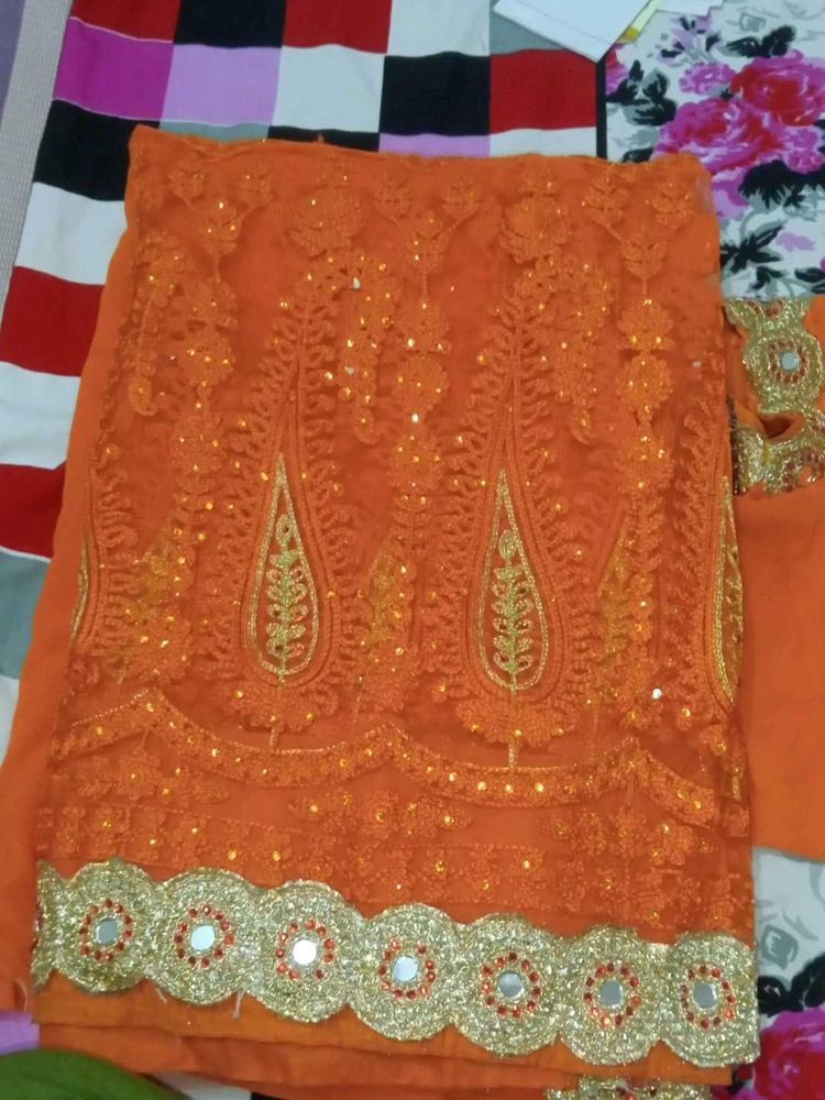 heavy mirror work saree