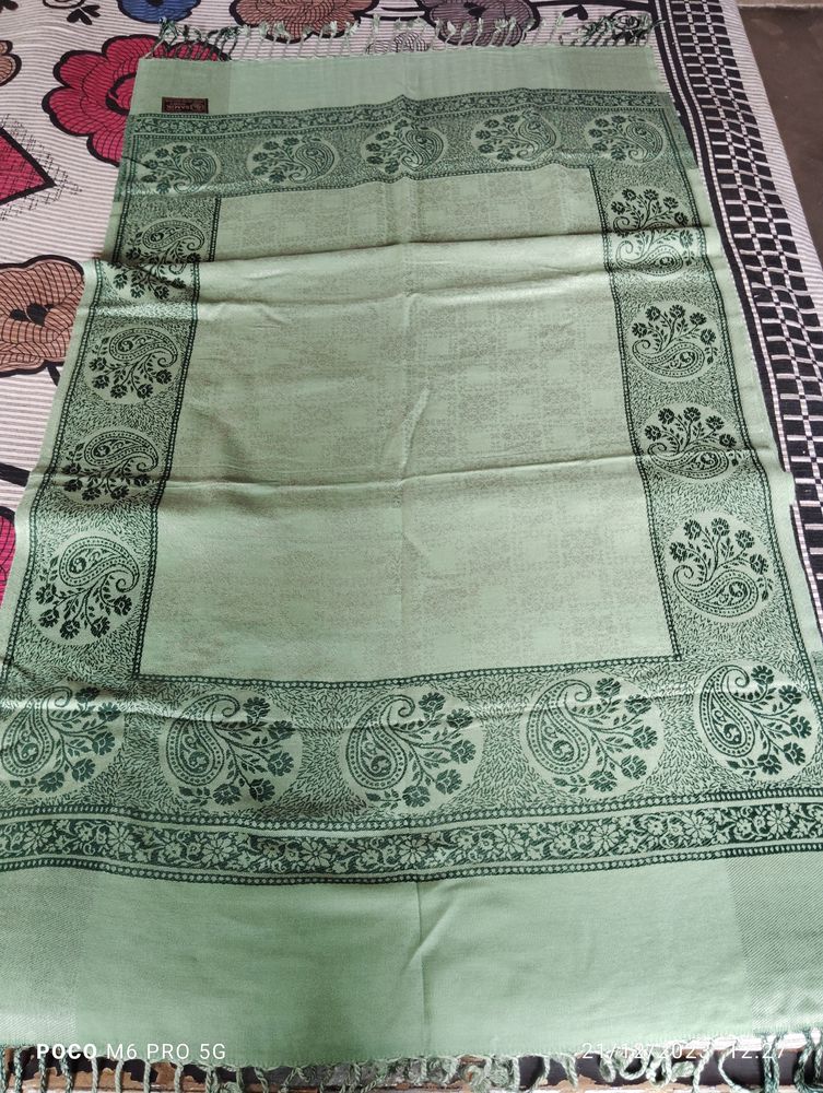 Shawl.. Lauki Green Colour