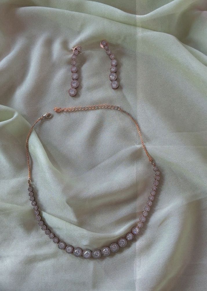 Necklace &amp; Earring Set