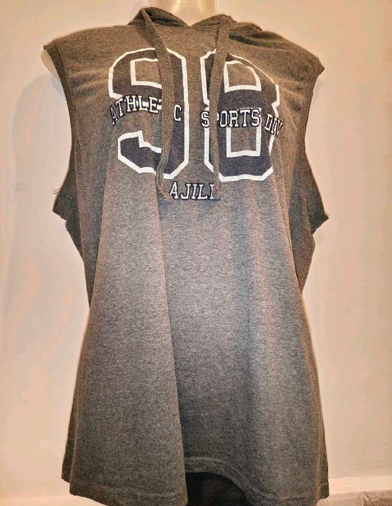Gray Sleeveless Hoodie T-Shirt