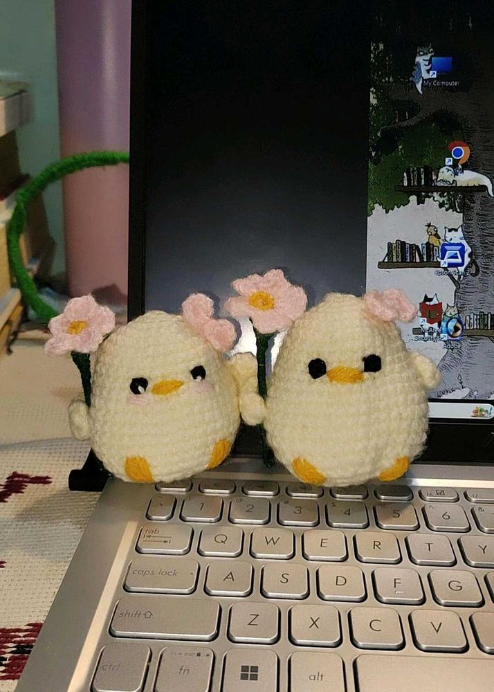 Crochet Chick Decor Desk mate