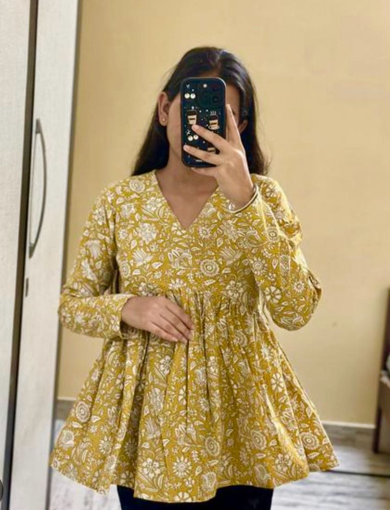 🌸 Short Kurti 🌸