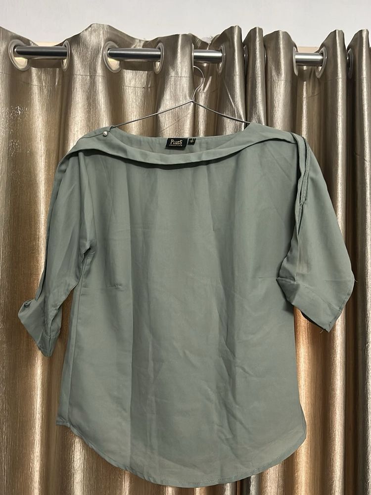 Chic Sage Green Boat Neck 3/4 Sleeve Top