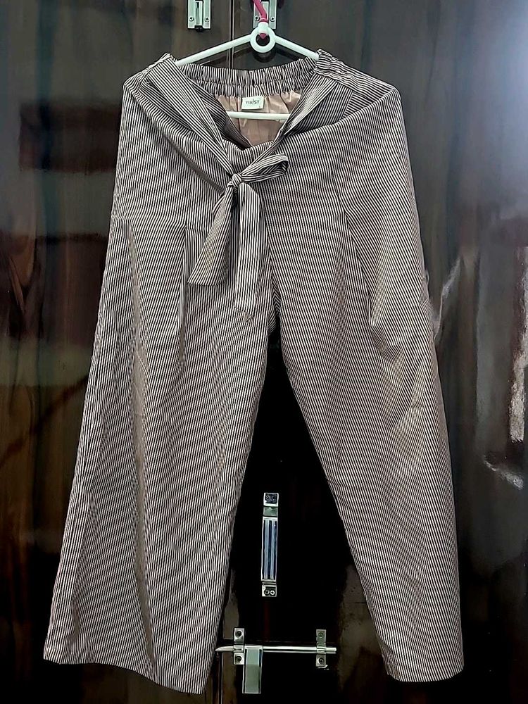 Striped Tie-Waist Culottes