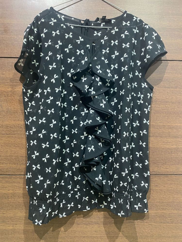 Bow Printed Ruffle Top
