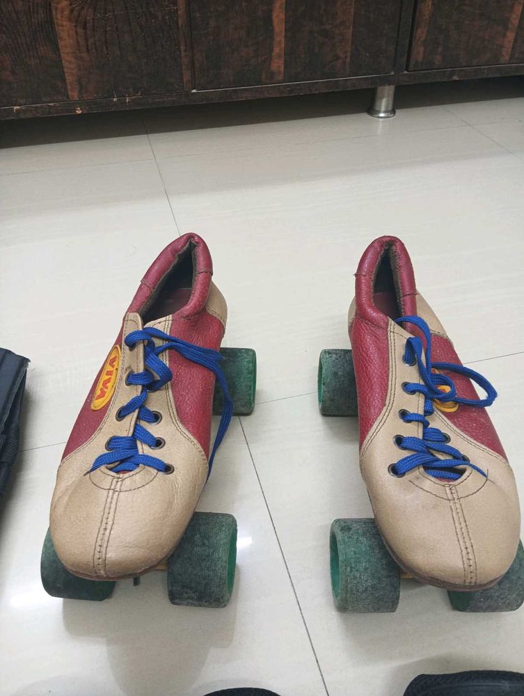 Vintage Viva Roller Skates